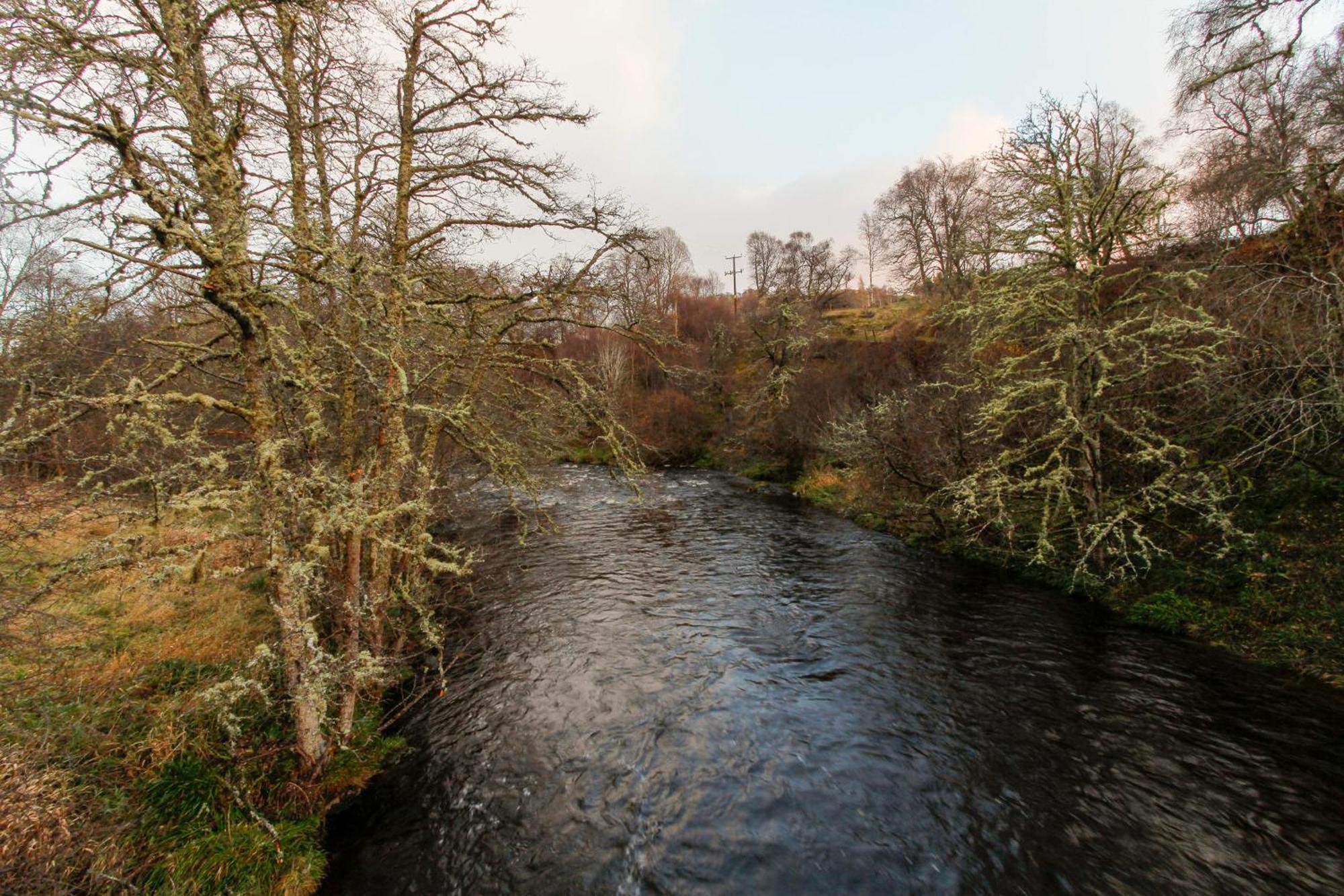 The Doune, Luxury Traditional With Hot Tub * Inverness